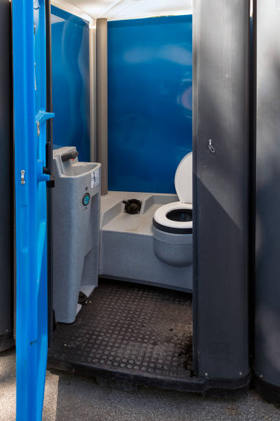 Best Construction site porta potty rental  in Dooms, VA