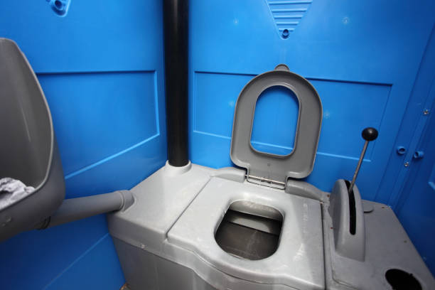 Best Luxury portable toilet rental  in Dooms, VA